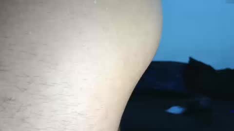 Snapshot of your_mr_devil chatting on 10-18-25, 12:13 Devil online show from 10-18-25, 12:13