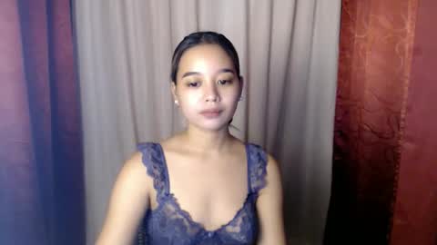 your_pinay_ivy online show from 11-11-25, 04:23