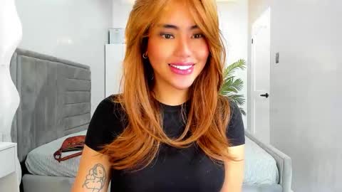 Lena online show from 12-14-25, 05:35