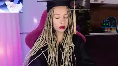 Alice  online show from 07-22-26, 12:57