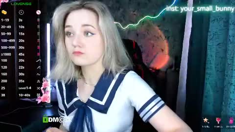 Snapshot of your_small_bunny chatting on 06-14-26, 02:09 Molly online show from 06-14-26, 02:09