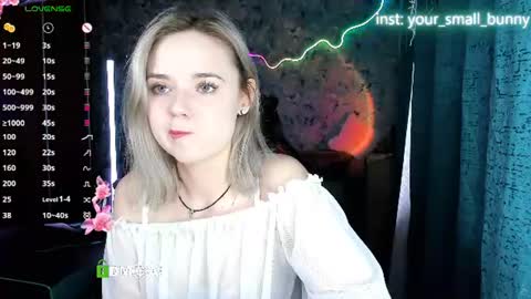 Snapshot of your_small_bunny chatting on 07-18-26, 02:16 Molly online show from 07-18-26, 02:16