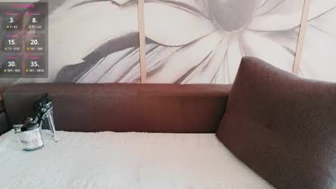 Snapshot of your_sweet_lesley chatting on 06-16-26, 11:35 your_sweet_lesley online show from 06-16-26, 11:35