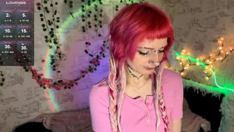 Snapshot of your_sweetpussy chatting on 05-17-26, 07:43 Anya online show from 05-17-26, 07:43