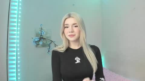 Alice online show from 04-08-26, 12:49