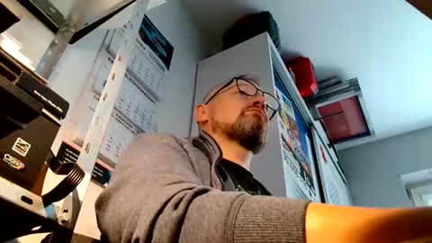 your_tipie online show from 10-15-25, 10:04