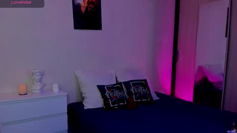 Anikka online show from 01-17-26, 10:24