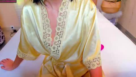 Snapshot of yourastral chatting on 03-01-25, 12:07 yourastral online show from 03-01-25, 12:07