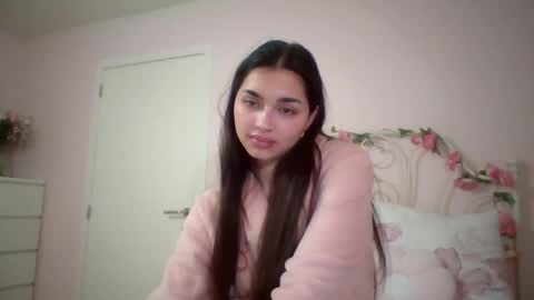 Snapshot of yourbella37 chatting on 05-15-26, 07:54 yourbella37 online show from 05-15-26, 07:54