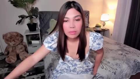 Snapshot of yourcathrinelover chatting on 01-07-25, 06:38 Cathy Murphy online show from 01-07-25, 06:38