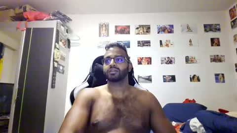 Snapshot of yourchrisjizz chatting on 09-25-25, 05:22 yourchrisjizz online show from 09-25-25, 05:22