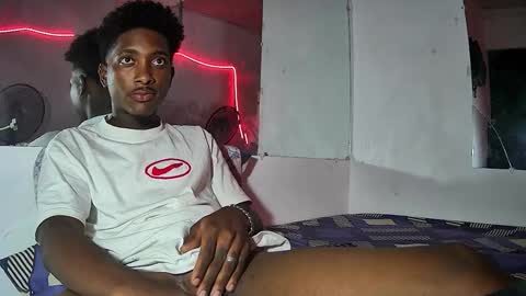 Yourdaddy2005 online show from 03-07-26, 08:11