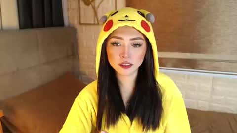 JEN  online show from 09-09-25, 11:54