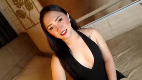 JEN  online show from 11-24-25, 09:42