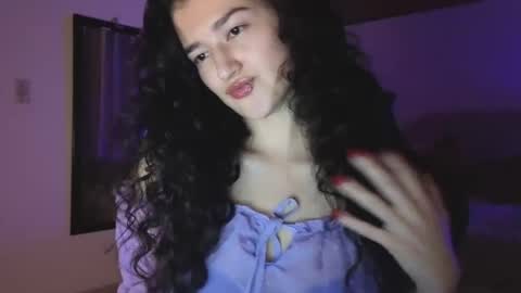 Snapshot of yourdreamgirl2025 chatting on 04-07-26, 12:11 yourdreamgirl2025 online show from 04-07-26, 12:11