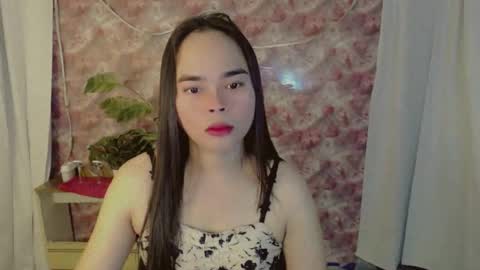 Snapshot of yourdreamgirljenelyn chatting on 05-11-26, 02:28 Alice online show from 05-11-26, 02:28