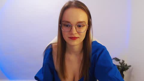 Lana online show from 01-18-25, 09:13