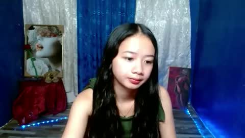 Snapshot of youre_petite_asian chatting on 04-11-26, 08:40 Hanna online show from 04-11-26, 08:40