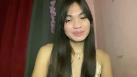 Snapshot of yourehot_sedny chatting on 04-15-26, 06:37 yourehot_sedny online show from 04-15-26, 06:37