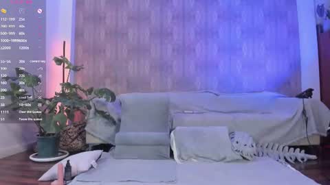 Snapshot of youreyesgazm chatting on 07-09-26, 10:30 Mary online show from 07-09-26, 10:30