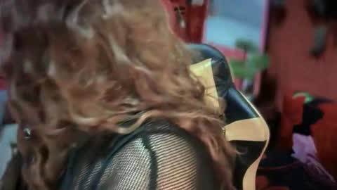 yourfairy_amoreen online show from 01-31-26, 07:11