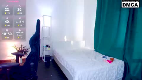 yourfairyalice_ online show from 07-19-26, 03:49