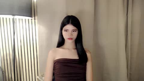 Vivian online show from 12-22-25, 09:12