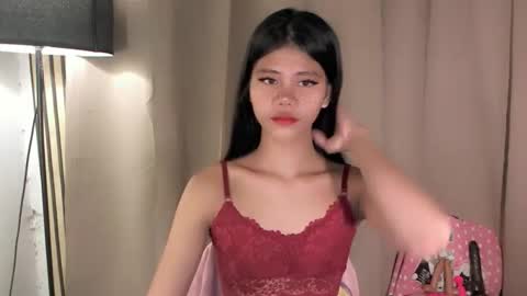 Vivian online show from 04-19-26, 11:07