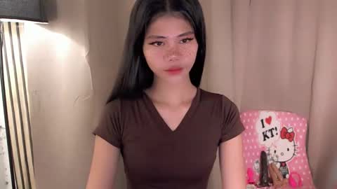 Vivian online show from 05-24-26, 08:14