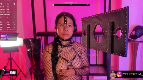 Call me Lia        online show from 11-23-25, 07:30