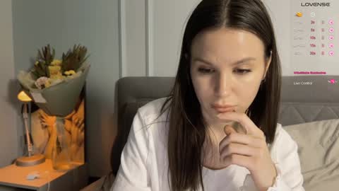 Snapshot of yourher0in chatting on 01-09-25, 02:40 Aida online show from 01-09-25, 02:40