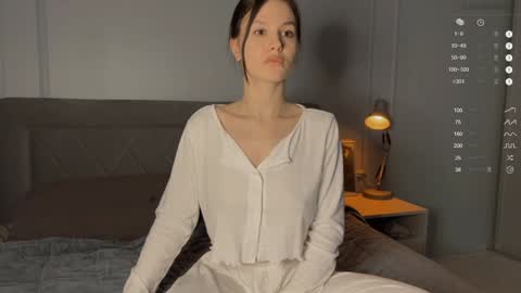 Snapshot of yourher0in chatting on 01-24-25, 04:17 Aida online show from 01-24-25, 04:17