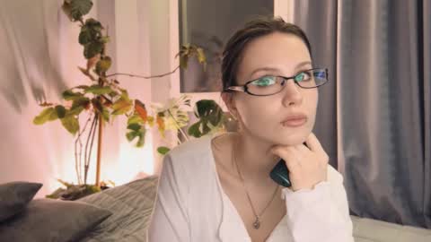 Snapshot of yourher0in chatting on 03-10-25, 06:23 Aida online show from 03-10-25, 06:23