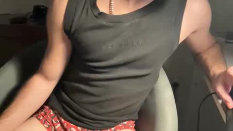 yourhotdude99 online show from 02-08-26, 05:27