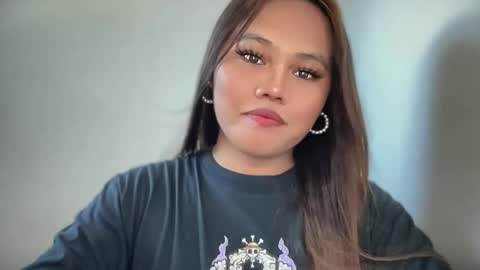 yourhotgirl_lyn online show from 06-05-26, 06:52