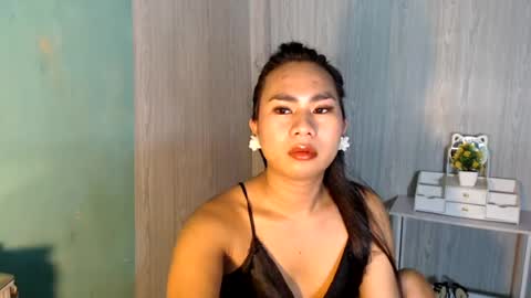 Snapshot of yourhottie_winxxx chatting on 07-07-26, 02:25 Mauie online show from 07-07-26, 02:25