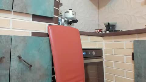 Jacky online show from 10-20-25, 03:51