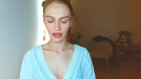 Snapshot of yourladysunshine chatting on 05-11-26, 06:52 Ksyusha online show from 05-11-26, 06:52