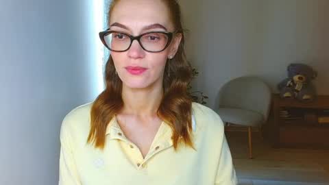 Snapshot of yourladysunshine chatting on 05-24-26, 07:46 Ksyusha online show from 05-24-26, 07:46