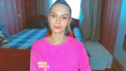 Snapshot of yourladysunshine chatting on 07-03-26, 07:15 Ksyusha online show from 07-03-26, 07:15
