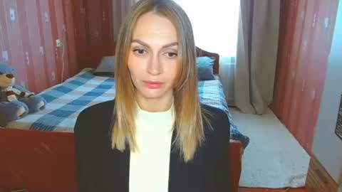 Snapshot of yourladysunshine chatting on 07-04-26, 06:52 Ksyusha online show from 07-04-26, 06:52