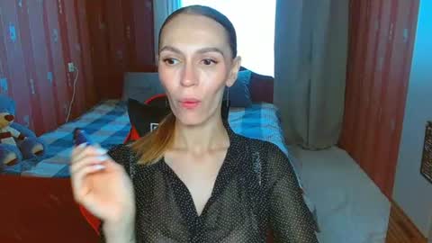 Snapshot of yourladysunshine chatting on 07-08-26, 07:02 Ksyusha online show from 07-08-26, 07:02