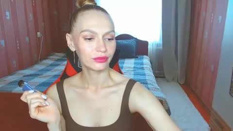 Snapshot of yourladysunshine chatting on 07-24-26, 06:22 Ksyusha online show from 07-24-26, 06:22