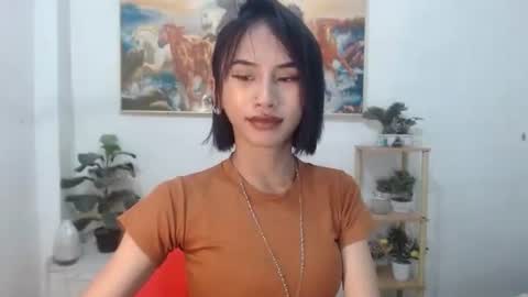 Snapshot of yourlegalbaby chatting on 06-07-26, 06:17 elle online show from 06-07-26, 06:17
