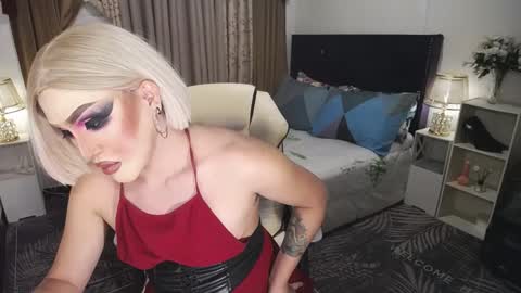 --               online show from 12-12-24, 12:44