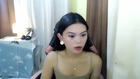 your lovely Dina online show from 02-05-25, 01:04