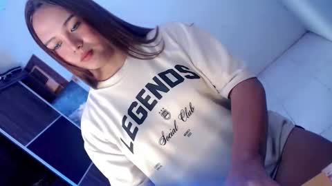 PEARL online show from 10-18-25, 03:53