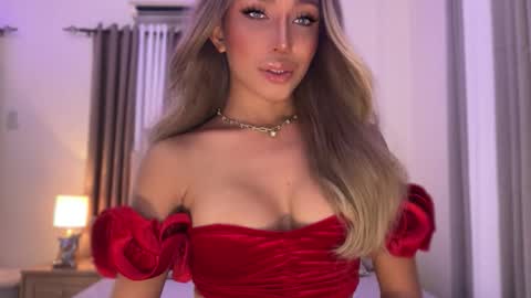 Pearl online show from 09-15-25, 01:44