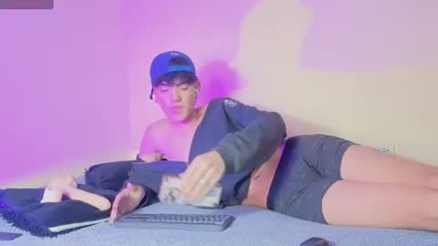 Snapshot of yournaughtyfemboy chatting on 07-15-26, 07:02 yournaughtyfemboy online show from 07-15-26, 07:02