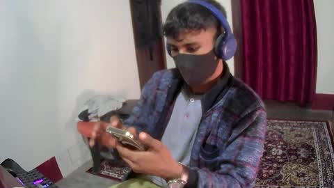 C2H5OH online show from 12-18-24, 01:02